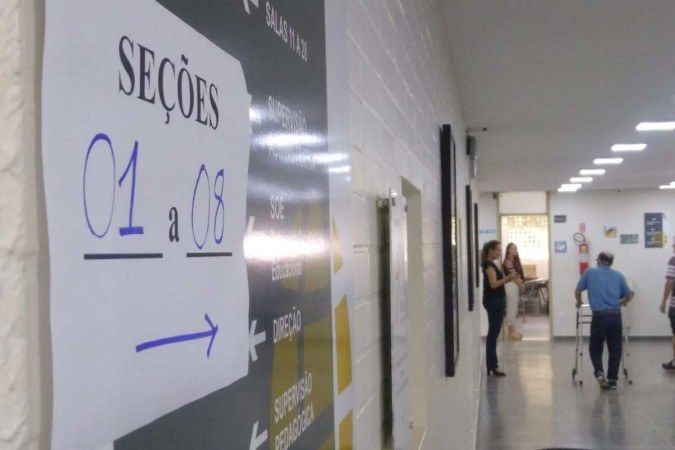 Eleitor pode imprimir 2ª via do título de eleitor em casa; veja passo a passo