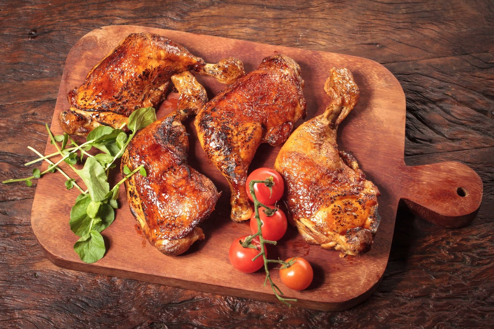 Festas de fim de ano: frango é opção prática e gostosa para as ceias
