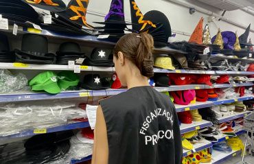 Procon Maceió divulga pesquisa de preços de itens carnavalescos