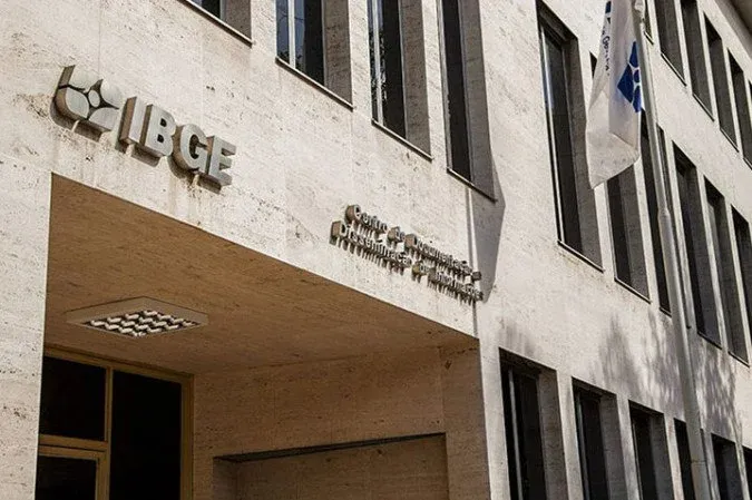 IBGE alerta para falsas pesquisas eleitorais