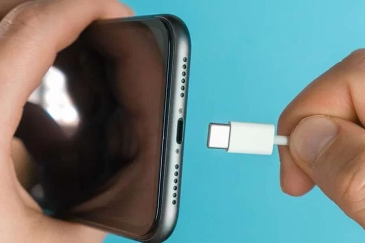 A pedido da AGU, Justiça mantém suspensa venda de iPhones no Brasil