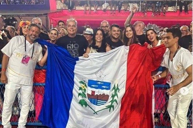 Carnaval: veja como os políticos aproveitaram a folia