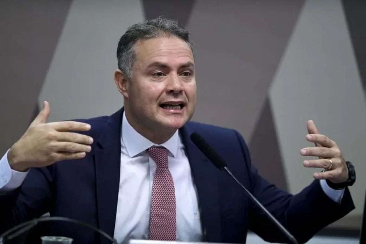 Renan Filho diz que obras levam tempo: "Não são pipoca de microondas"
