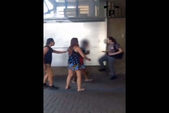 PM que negou ajuda a jovem negro ameaçado com arma vai responder criminalmente