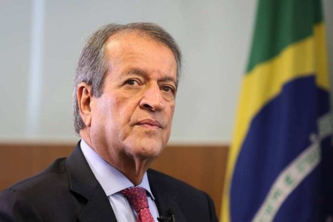 Presidente do PL, Valdemar Costa Neto é preso em flagrante pela PF