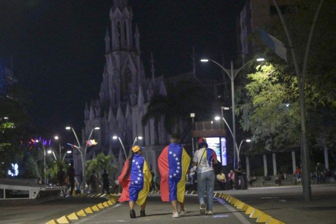 Brasil assume embaixada argentina na Venezuela