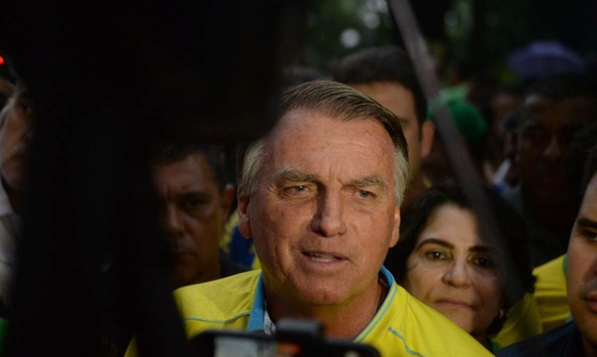 Bolsonaro pede a Lula 'coração' para anistiar golpistas de 8/1