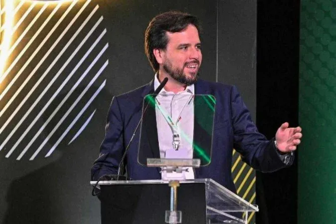 Brasil tem 14 milhões de celulares bloqueados por furto ou roubo