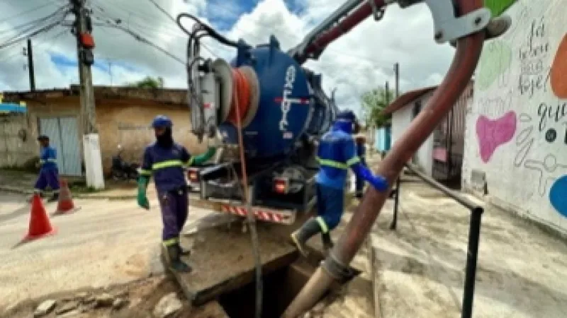 Infraestrutura retira mais de 400 toneladas de entulhos do sistema de drenagem em outubro