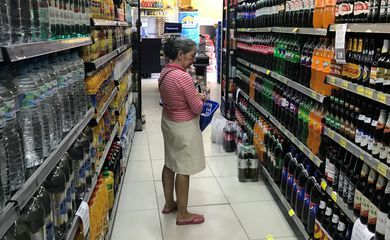 Custo da cesta básica aumenta nas 17 capitais pesquisadas pelo Dieese