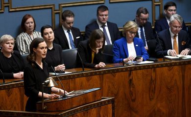 Parlamento da Finlândia aprova candidatura para aderir à Otan