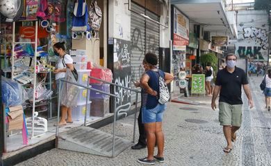 Vendas no varejo crescem 0,1% em maio