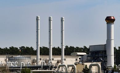 União suspeita de sabotagem nos gasodutos e adverte para resposta