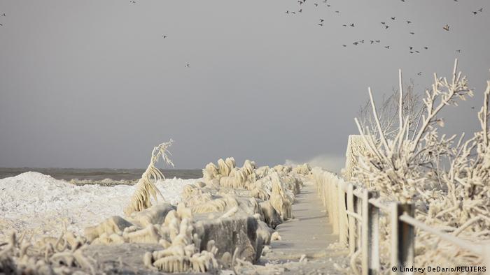 Tempestade de inverno mata dezenas nos EUA