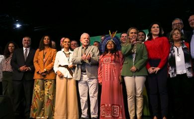 Novo governo terá 11 ministérios comandados por mulheres