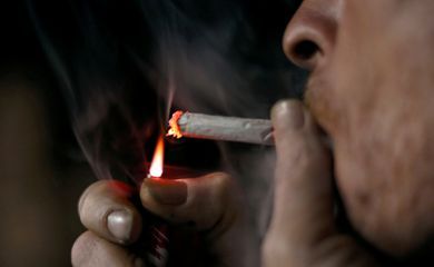 Campanha da OMS alerta sobre malefícios do tabaco