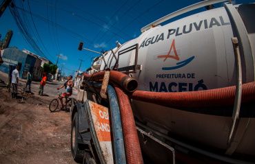 Seminfra retirou 250 toneladas de entulhos da rede de drenagem de Maceió