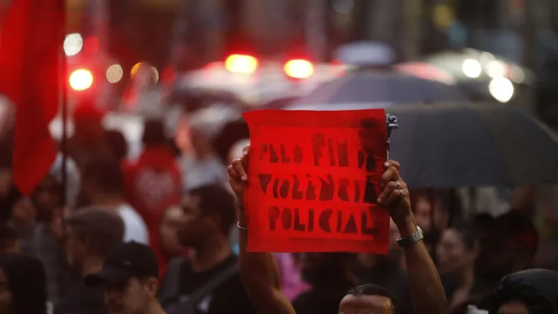 Estado pede desculpa a familiares de vítimas de violência policial