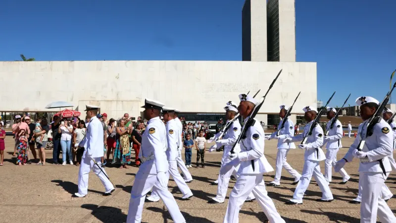 Inscrição em concurso para cabo da Marinha termina neste domingo