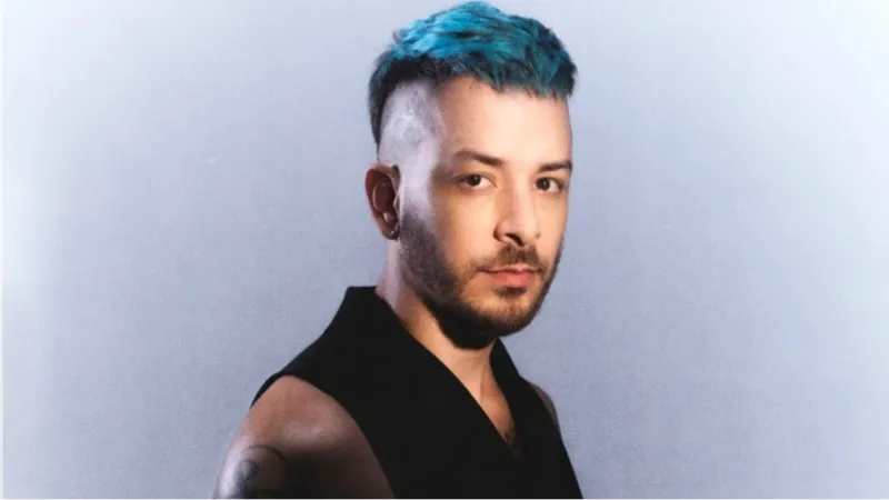 ‘Prefiro ser confundido com gay do que com um machão alfa’, diz Junior Lima