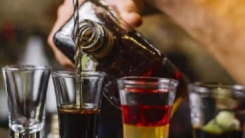 Vigilância Sanitária reforça cuidados na compra de bebidas alcoólicas