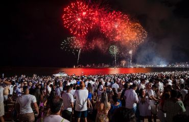 Alegria e muita música marcam celebrações da virada de ano no Benedito Bentes e na orla