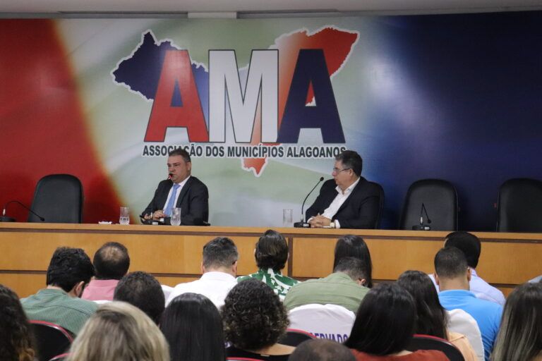 AMA encerra curso de transição alertando para exigências da Lei Cursos