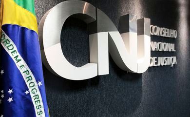 CNJ autoriza candidata gestante a remarcar prova de concurso público