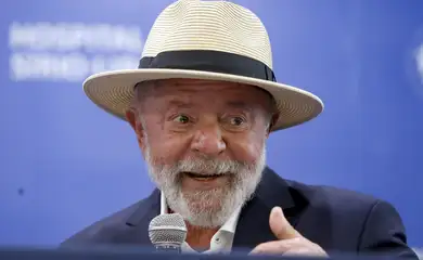 Após alta hospitalar, Lula diz que está tranquilo e vai se cuidar