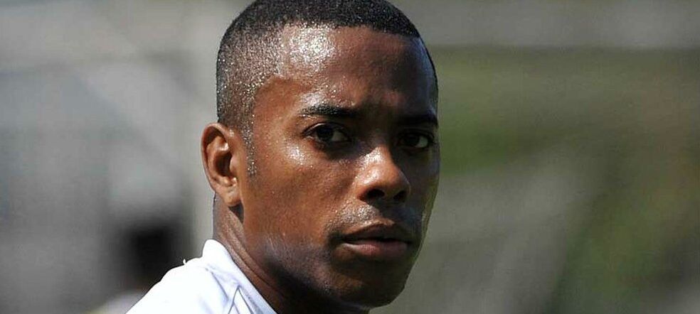 STJ decide que Robinho deverá cumprir no Brasil pena por estupro na Itália; regime será fechado e de forma imediata