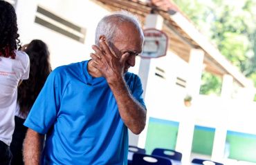 Conheça a história do professor que vai completar 60 anos de profissão