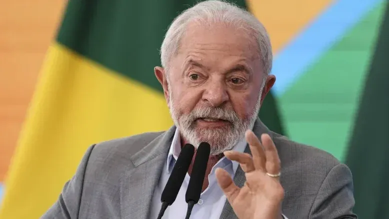 Crítica de Lula a Trump no NYT gera recorde de engajamento no Instagram