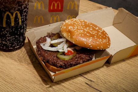McDonald´s diz que hambúrgueres bovinos não foram fonte do surto de bactéria E. coli