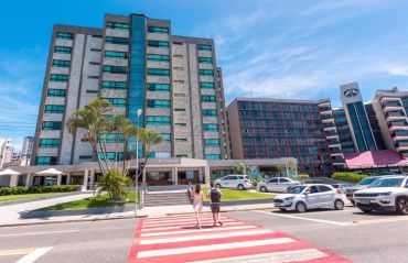 Crescimento do turismo impulsiona redução do desemprego na rede hoteleira de Maceió