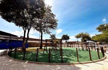 Praças de Maceió ganham vida nova com serviços simultâneos em 17 localidades