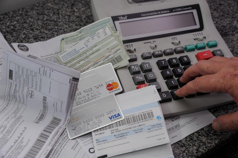 6,7 milhões de empresas começaram o ano inadimplentes