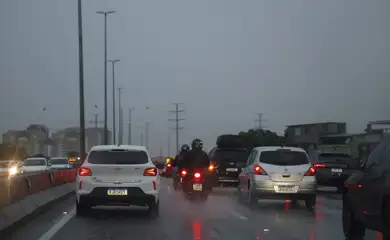Defesa Civil do Rio alerta para alto risco de deslizamento no estado