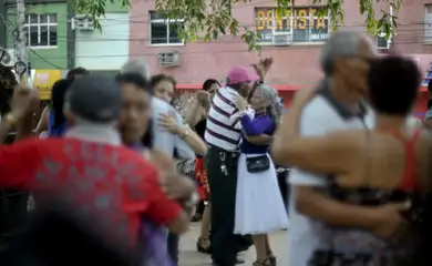 Atividades físicas proporcionam mais e melhores dias dos avós