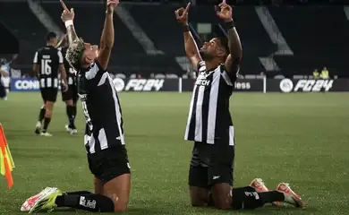 Botafogo goleia Aurora por 6 a 0 e avança na Pré-Libertadores
