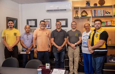 Reunião define plano de ações para incentivar transporte escolar regularizado
