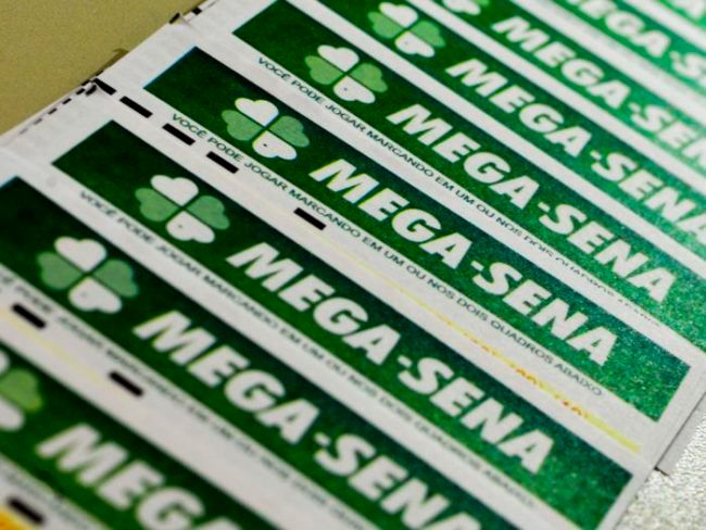 Acumulou! Ninguém acertas as seis dezenas da Mega-Sena e prêmio vai a R$ 55 milhões
