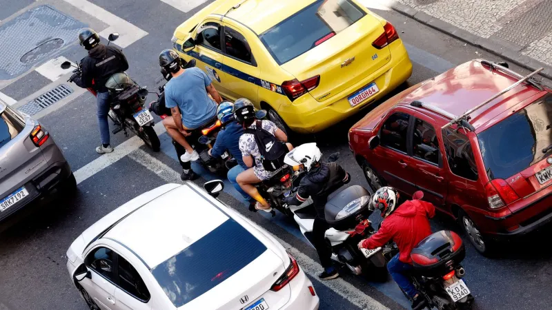 Mortes envolvendo moto aumentam com expansão da economia de aplicativo