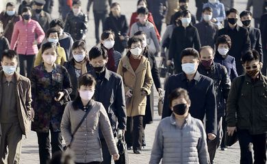 Coreia do Norte diz que situação da covid-19 está "sob controle"