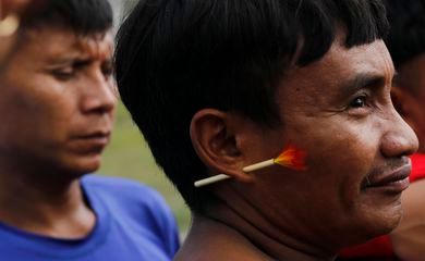Saúde antecipa vacinação contra covid-19 em terra yanomami
