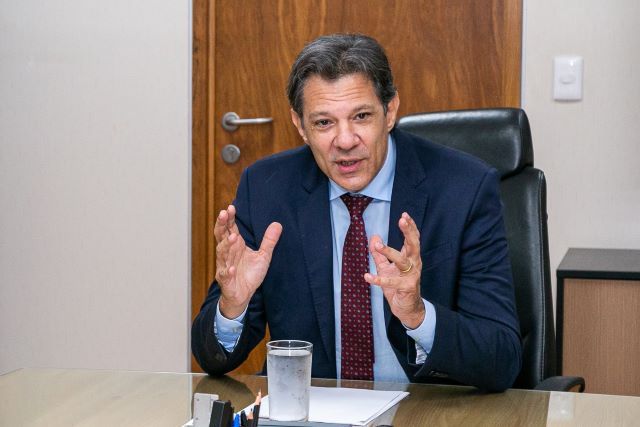 Haddad afasta rumor de alterar meta de inflação