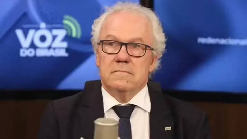 Presidente do INEP nega vazamento de questões do Enem e confirma continuidade dos pré-testes