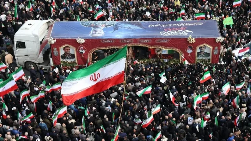 Irã ameaça EUA e Israel com ataques ‘devastadores’