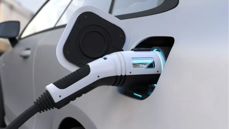 Segurança de carros elétricos: risco de incêndio, uso em alagamentos e cuidados a serem tomados