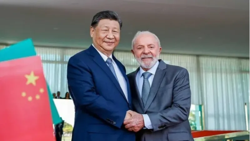 Lula e Xi Jinping reforçam parceria estratégica em telefonema