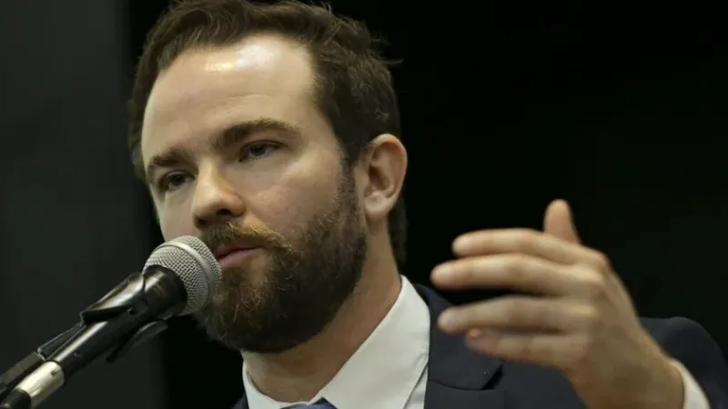 Governo anuncia bloqueio de plataformas de mercados preditivos no Brasil